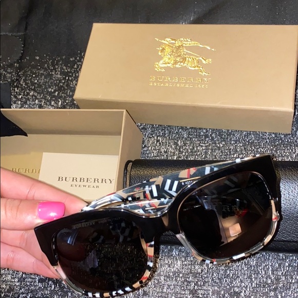 Burberry Accessories - Women’s Burberry Sunglasses